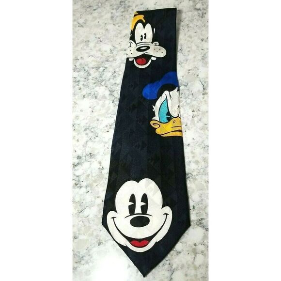 The Disney Store Donald Pluto Mickey Fab 3 Big Face Black Silk Tie New with Tags - Picture 1 of 4